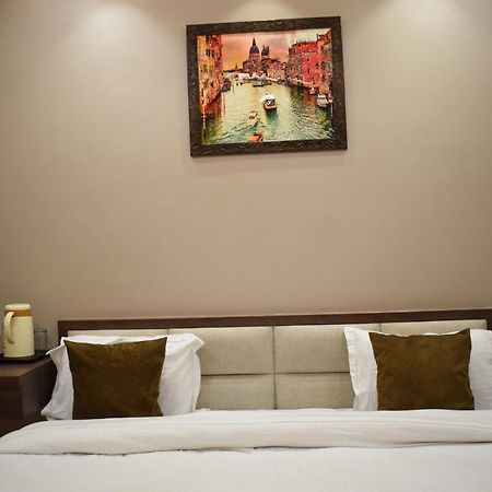 Hotel Singh Comfort Inn Gorakhpur Exterior photo