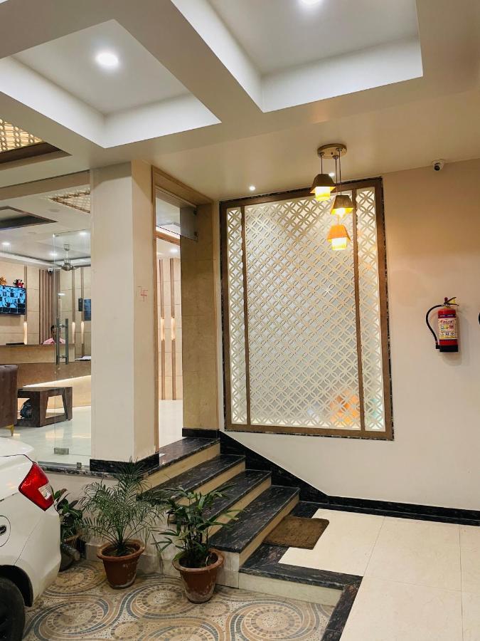 Hotel Singh Comfort Inn Gorakhpur Exterior photo